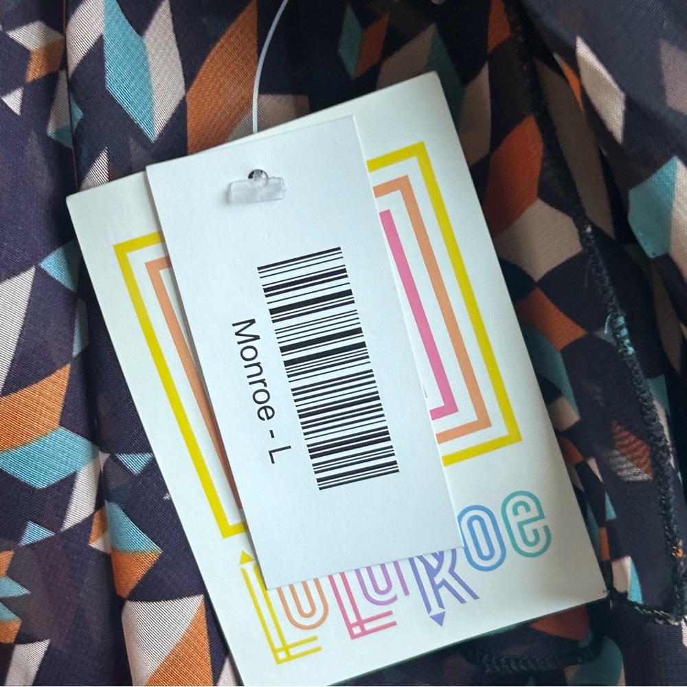 NWT LuLaRoe Monroe Kimono Swim Cover Black Large - Picture 10 of 12